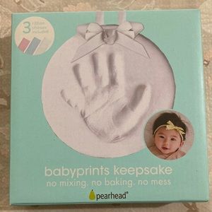 NWT Pearhead baby handprint kit.